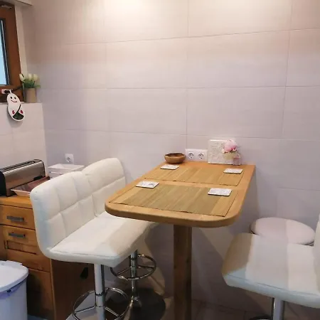 Apartment Aragon *
